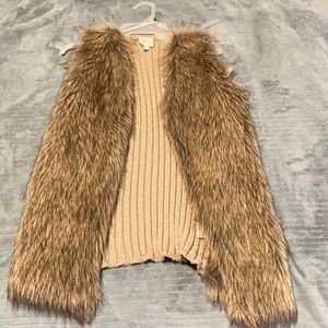 Fur vest